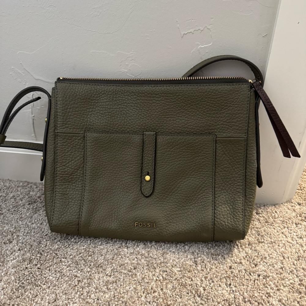 Fossil Gemma Crossbody